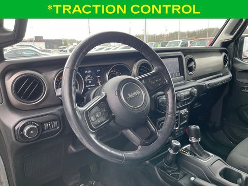 Used 2019 Jeep Wrangler Unlimited Sport S image 22