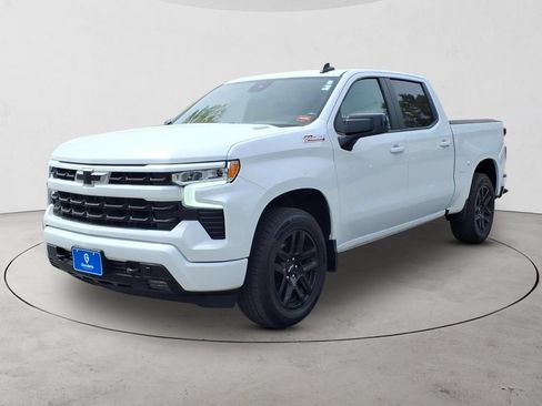 Used 2024 Chevrolet Silverado 1500 RST AWD/4WD image 1