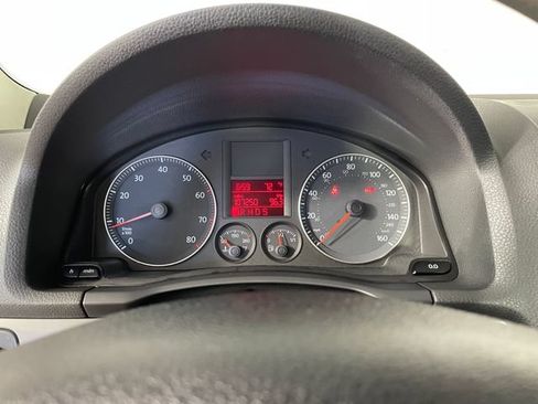 Used 2007 Volkswagen Rabbit 2-Door FWD image 5