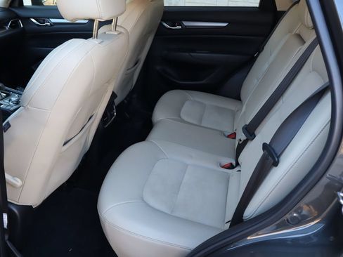 Used 2020 MAZDA CX-5 Touring FWD image 6