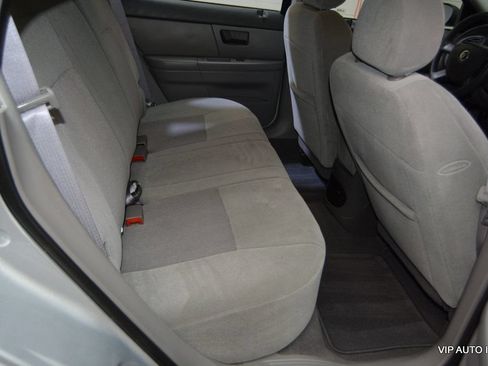 Used 2004 Mercury Sable GS FWD image 16