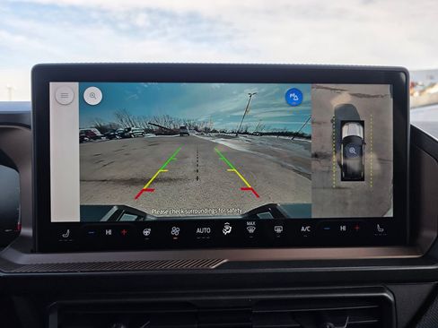 New 2026 Ford Bronco Sport Outer Banks w/ Outer Banks Tech Package+ AWD/4WD image 45