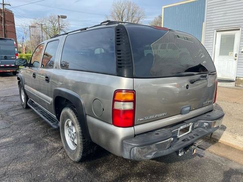 Used 2000 Chevrolet Suburban LS w/ LS Preferred Equipment Group image 5