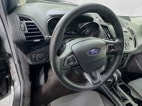 Used 2018 Ford Escape SE w/ Ford Safe & Smart Package image 11