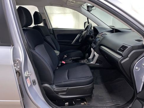 Used 2014 Subaru Forester 2.5i image 18