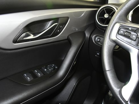 Used 2024 Chevrolet Blazer LT w/ Convenience Package image 33