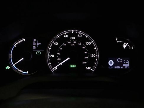 Used 2016 Lexus CT 200h w/ Accessory Package 2 image 27