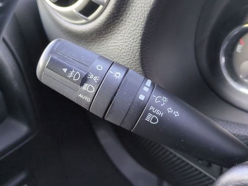 Used 2016 Jeep Wrangler Unlimited Rubicon image 32