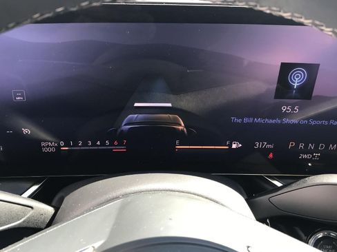 Used 2026 Buick Envision Preferred AWD/4WD image 17