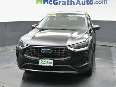 Used 2023 Ford Escape Active AWD/4WD image 6