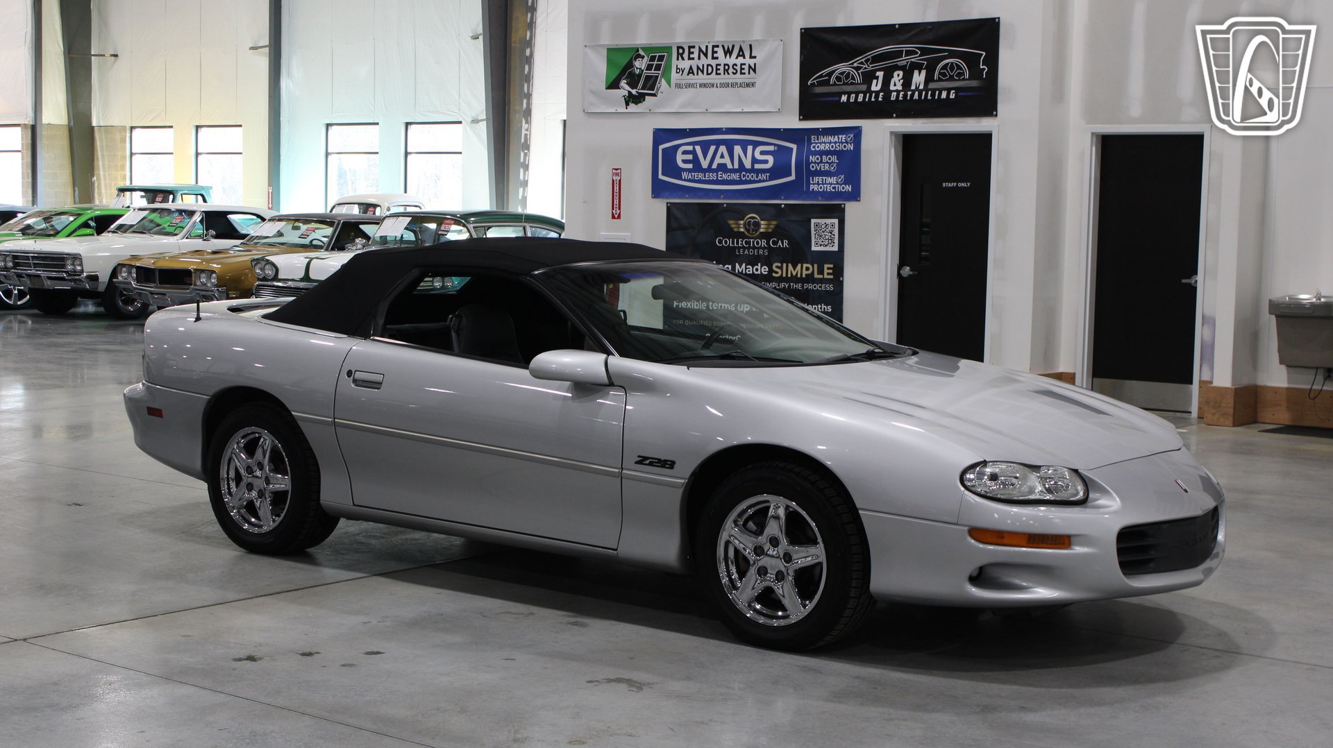 Used 1998 Chevrolet Camaro Z28 RWD image 22