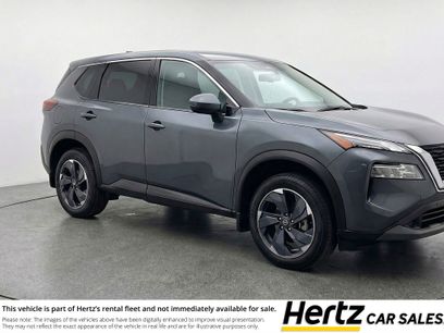 Used 2025 Nissan Rogue SV