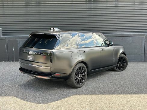 Used 2024 Land Rover Range Rover Autobiography AWD/4WD image 10