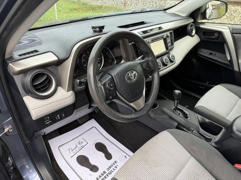 Used 2014 Toyota RAV4 LE FWD image 14