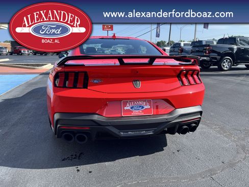 New 2025 Ford Mustang Dark Horse image 6