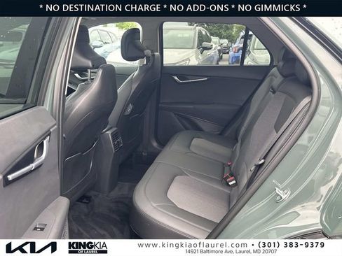 Used 2025 Kia Niro EX Touring FWD image 22
