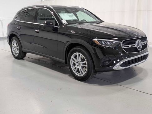 Certified 2025 Mercedes-Benz GLC 300 4MATIC image 6