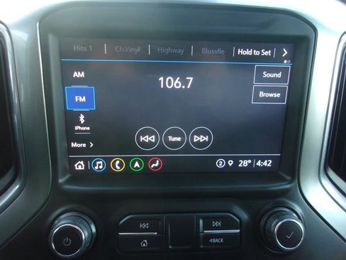 Used 2022 Chevrolet Silverado 1500 LTZ w/ Technology Package image 23