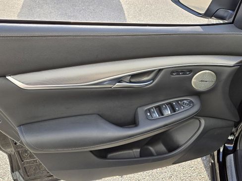 Certified 2023 INFINITI QX50 Luxe image 9