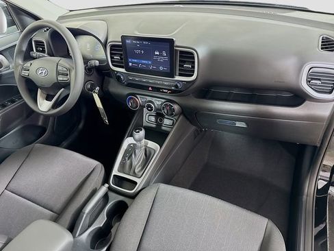 New 2026 Hyundai Venue SE image 30