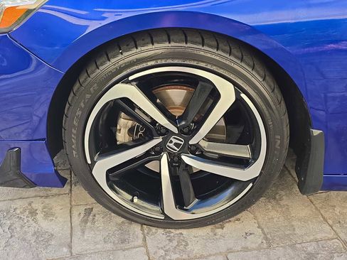 Used 2020 Honda Accord Sport image 10