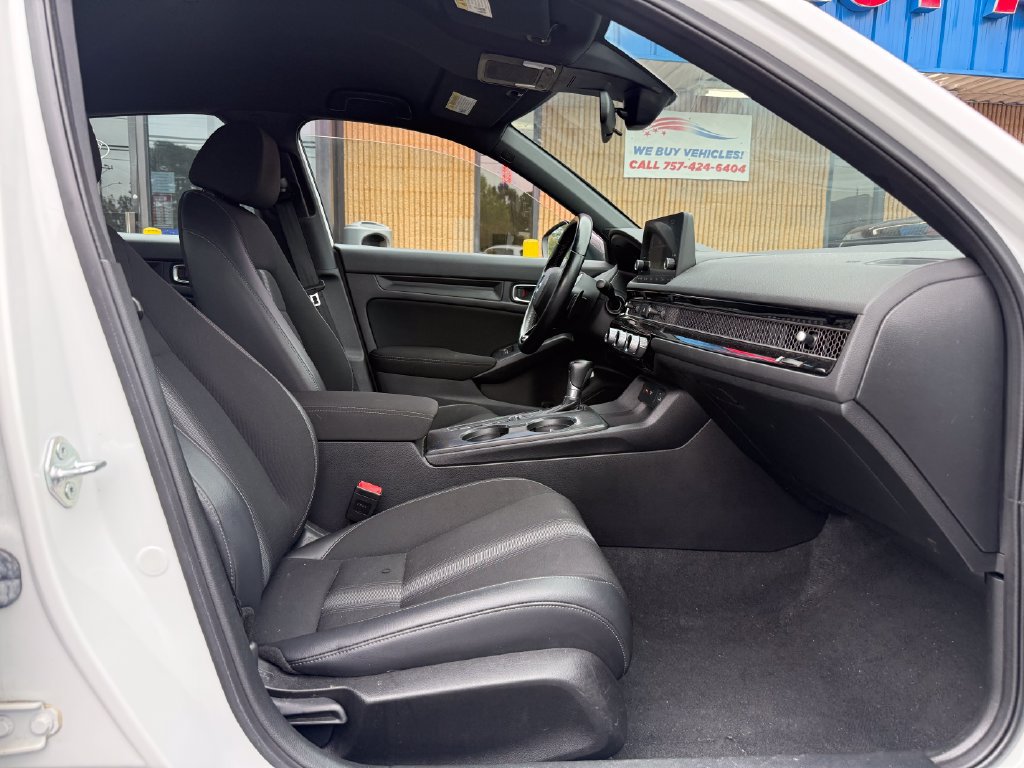 Used 2022 Honda Civic Sport image 16