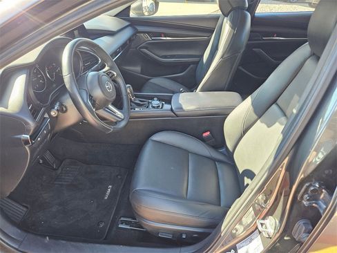 Used 2025 MAZDA MAZDA3 s image 11