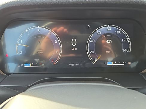 Used 2022 Jeep Grand Cherokee L Limited image 25