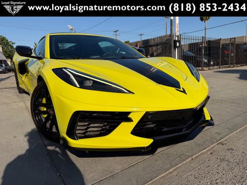 Used 2023 Chevrolet Corvette Stingray Premium Cpe w/ Z51 Performance Package RWD image 1