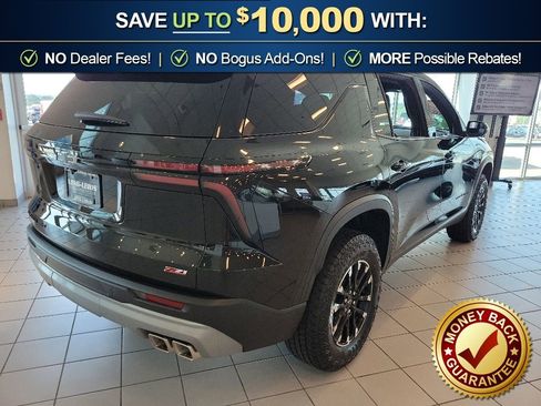 New 2026 Chevrolet Traverse Z71 w/ Driver Confidence Package AWD/4WD image 5