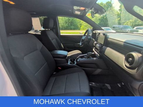 Certified 2023 Chevrolet Colorado Trail Boss w/ Advanced Trailering Package AWD/4WD image 28