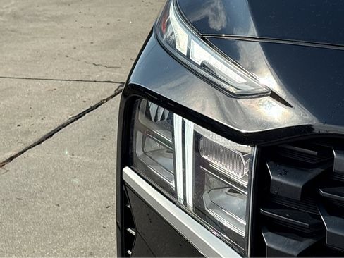 Used 2023 Hyundai Santa Fe SEL image 20