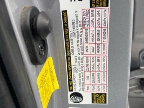 Used 2019 Toyota RAV4 Limited w/ Advanced Technology Package AWD/4WD image 21
