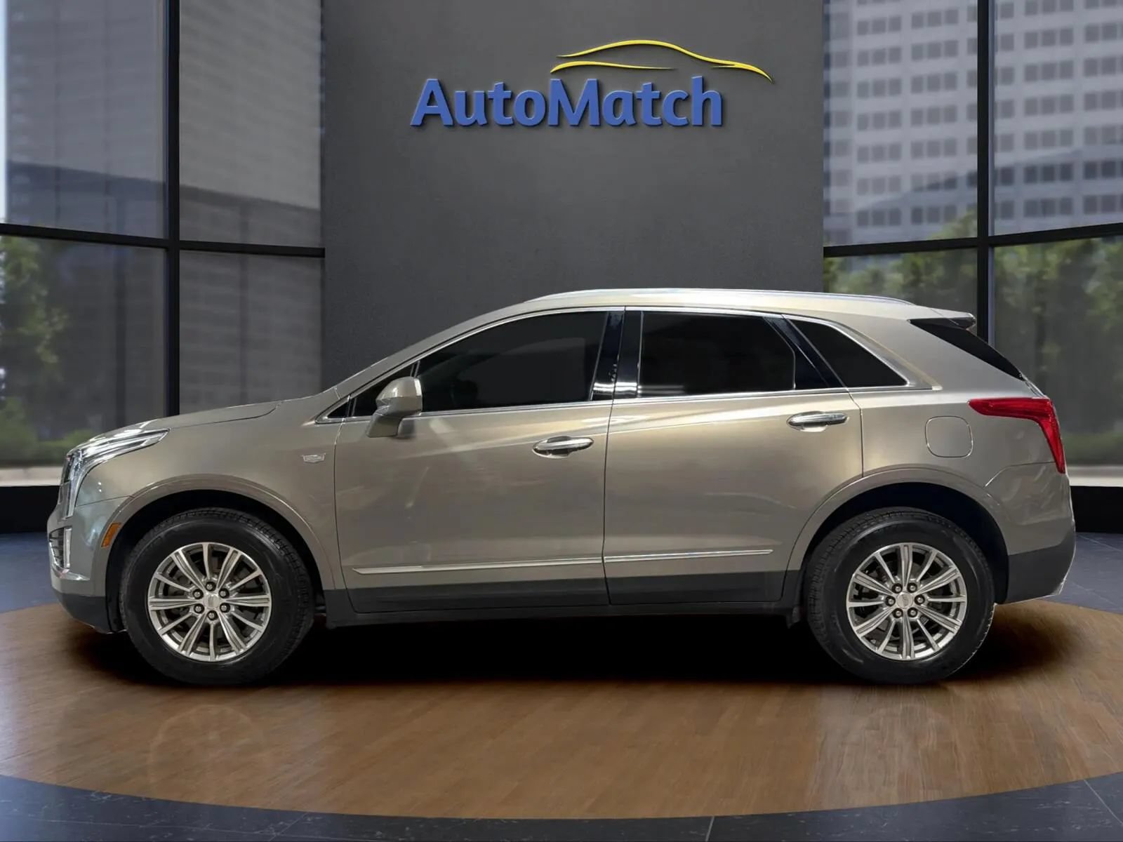 Used 2018 Cadillac XT5 Luxury FWD image 6