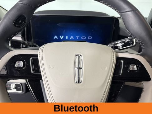 Used 2025 Lincoln Aviator Reserve w/ Equipment Group 201A AWD/4WD image 14