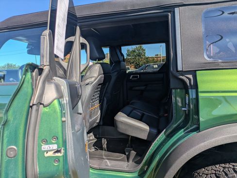 Certified 2024 Ford Bronco Badlands image 27