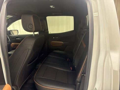 Used 2024 GMC Canyon AT4 w/ AT4 Premium Package image 26