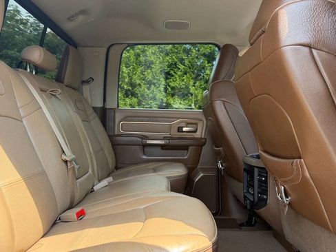 Used 2020 RAM 2500 Limited AWD/4WD image 28