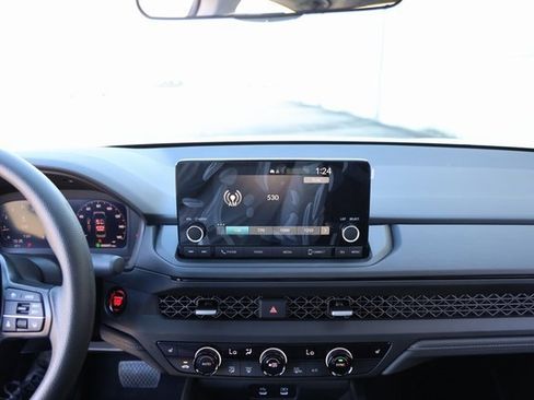 New 2025 Honda Accord SE image 18