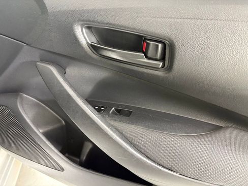 Used 2023 Toyota Corolla LE FWD image 13
