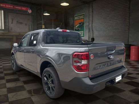 New 2026 Ford Maverick XLT w/ XLT Luxury Package AWD/4WD image 4
