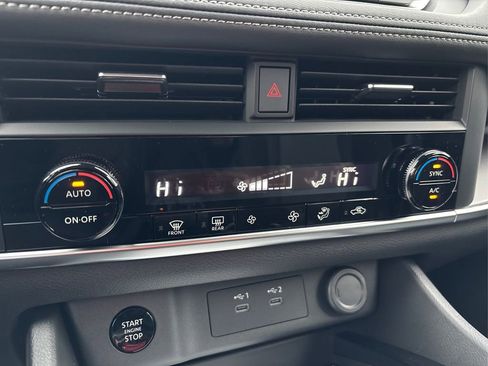 New 2026 Nissan Rogue SV image 20