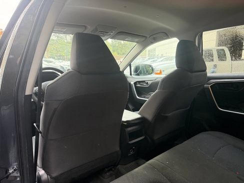 Used 2020 Toyota RAV4 LE w/ All Weather Liner Package AWD/4WD image 14