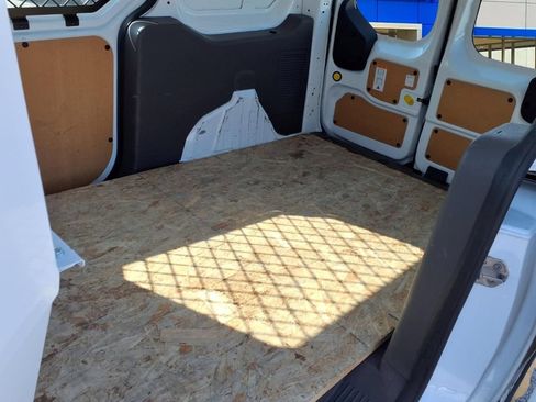 Used 2019 Ford Transit Connect XLT FWD image 23