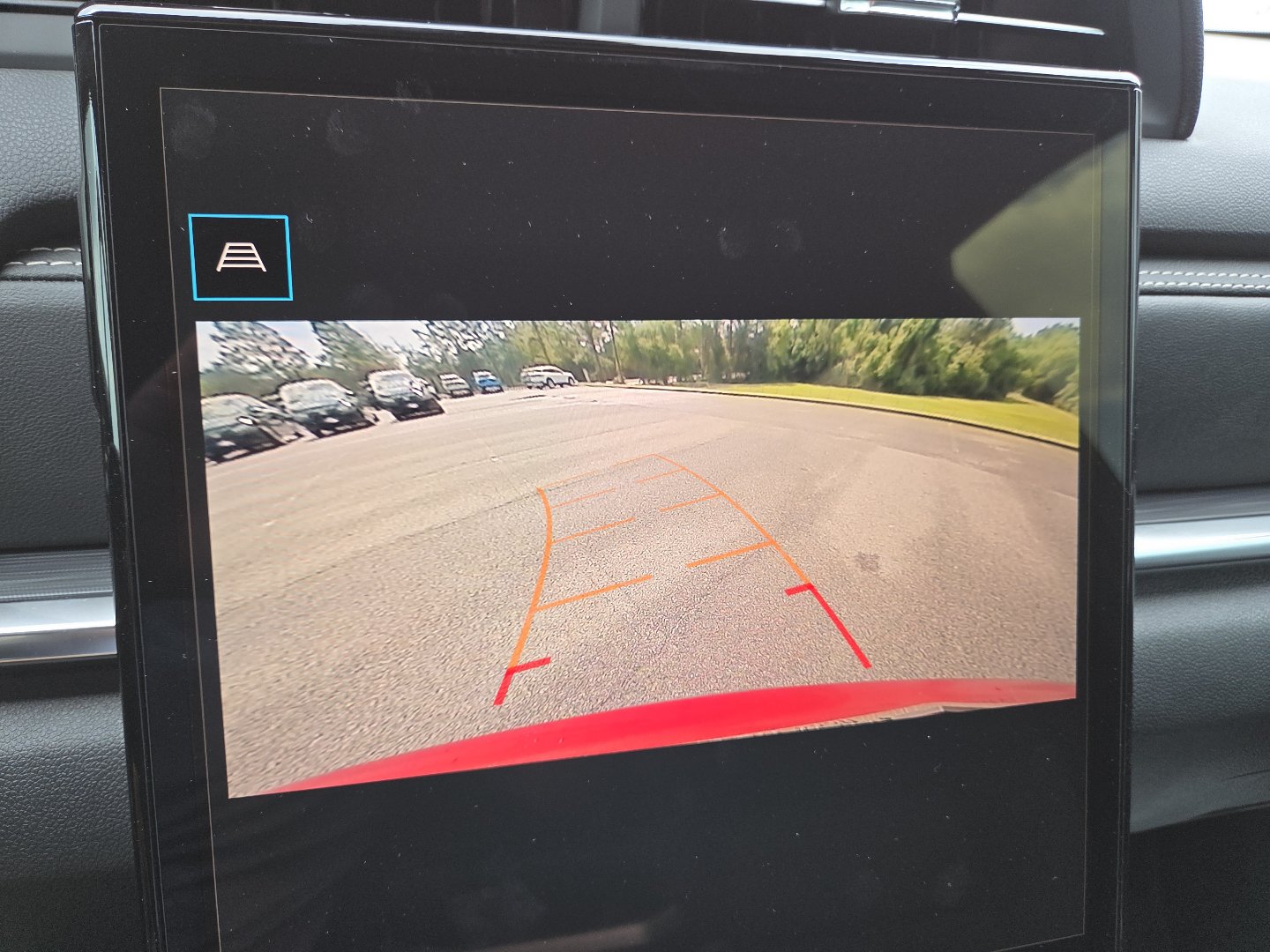 New 2027 GMC Terrain Elevation w/ Elevation Premium Package FWD image 7