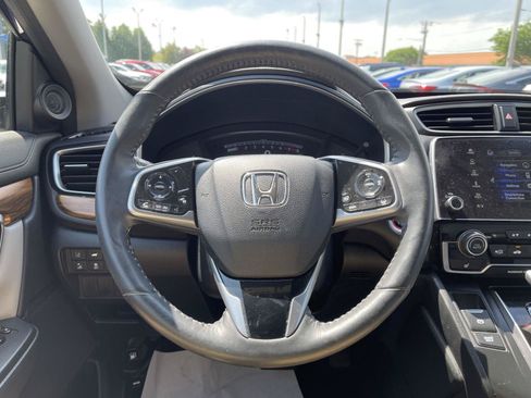 Used 2020 Honda CR-V Touring image 5