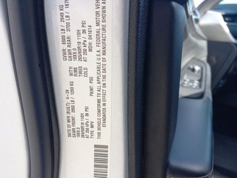 Used 2024 Jeep Grand Cherokee L Laredo image 39