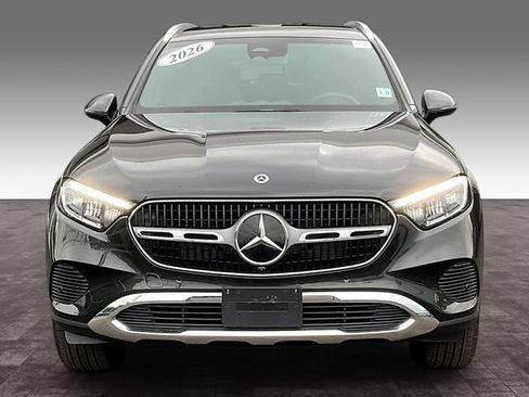 Used 2026 Mercedes-Benz GLC 300 4MATIC image 2