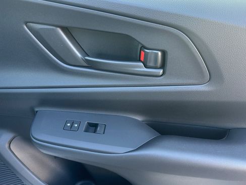 New 2026 Toyota Prius Plug-In Hybrid FWD image 20