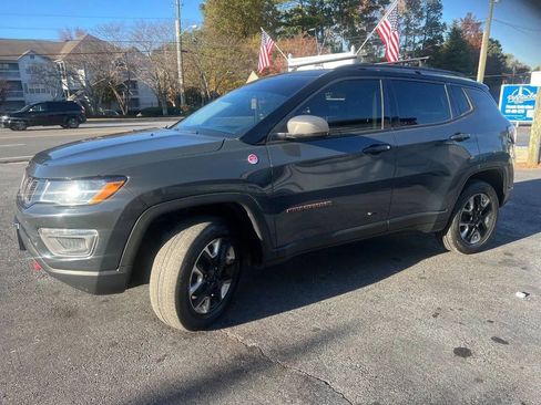 Used 2018 Jeep Compass Trailhawk w/ Leather Interior Group image 4